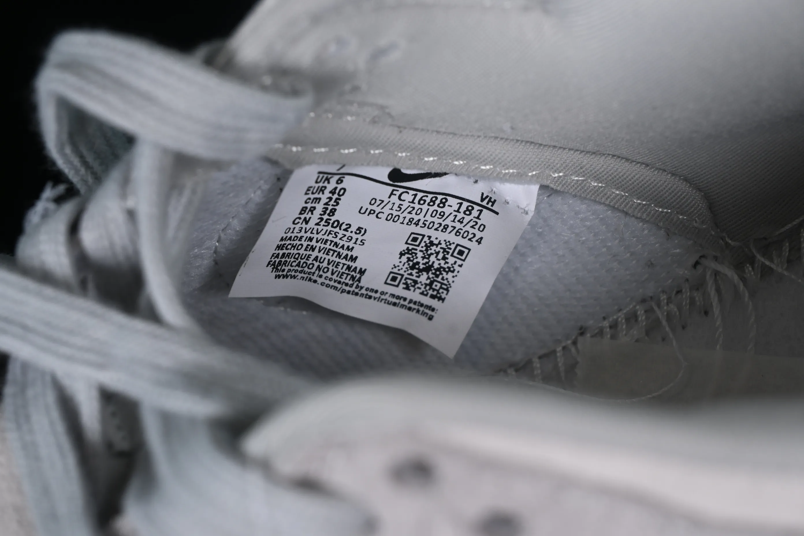All Categories Nk SB Dunk Series Nk SB Dunk Low Low-top sneakers Nk Dunk Low North CDG joint-grey Three-party joint SB low-top casual sneakers FC1688-181